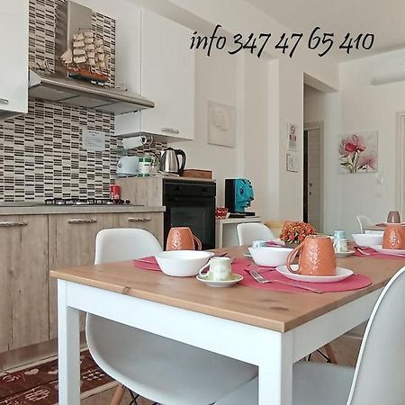 B & B Civico 6 Rooms Salerno Eksteriør bilde